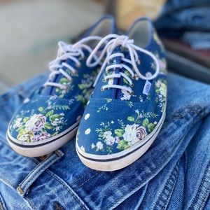 Floral vans